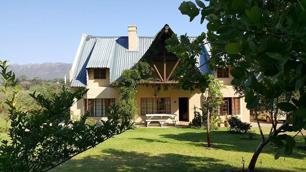 Tuckaway Villa Somerset West Farm stay