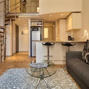 Apartment Mutual Heights, Cape Town