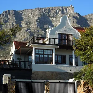 Lodge Rutland, Cape Town